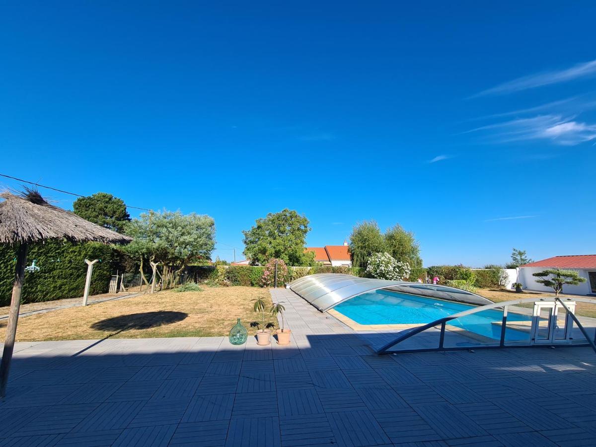 Ty Grain De Sel : Logement Privatif Avec Piscine, Jardin Et Patio Chauvé Exterior foto